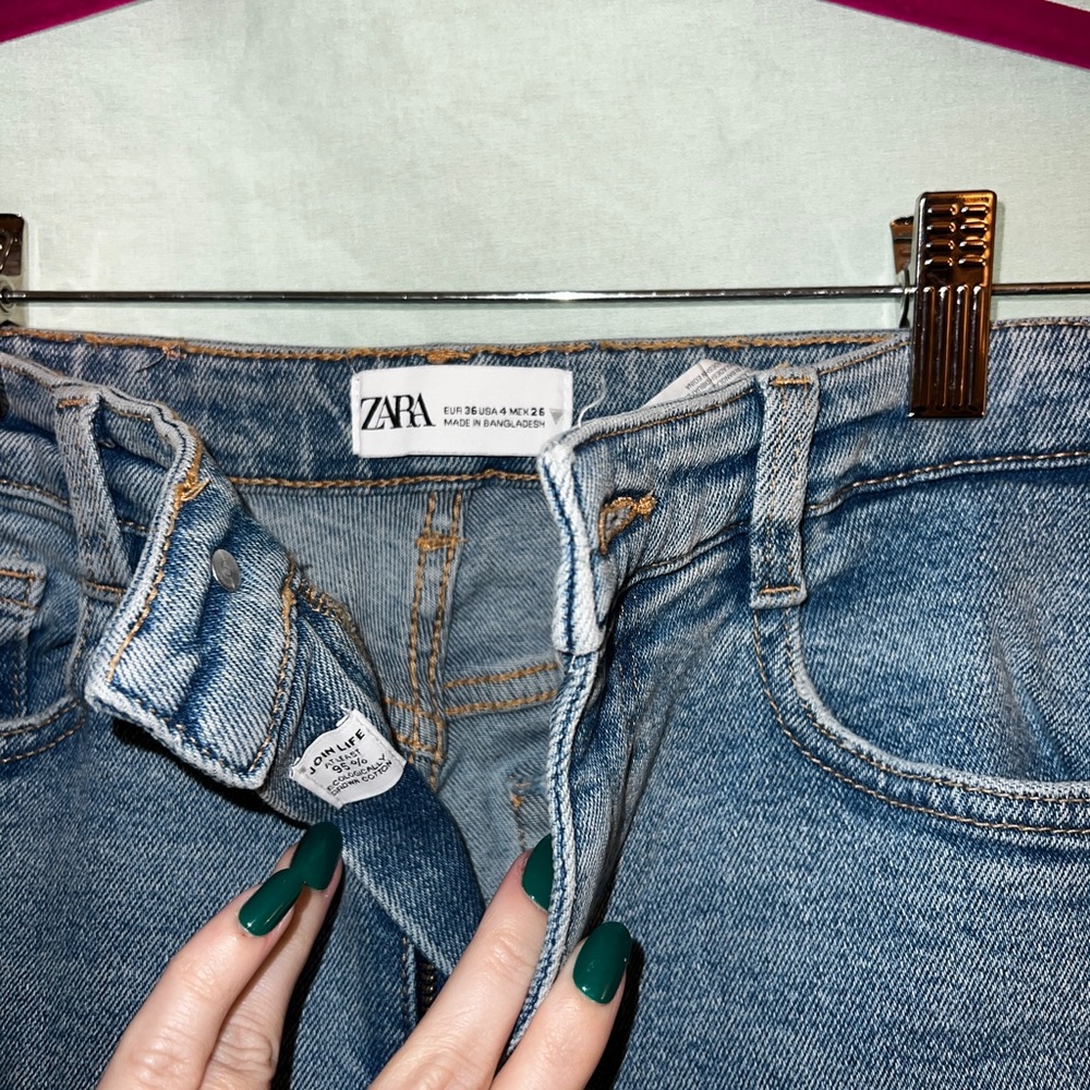 Zara straight leg jean
